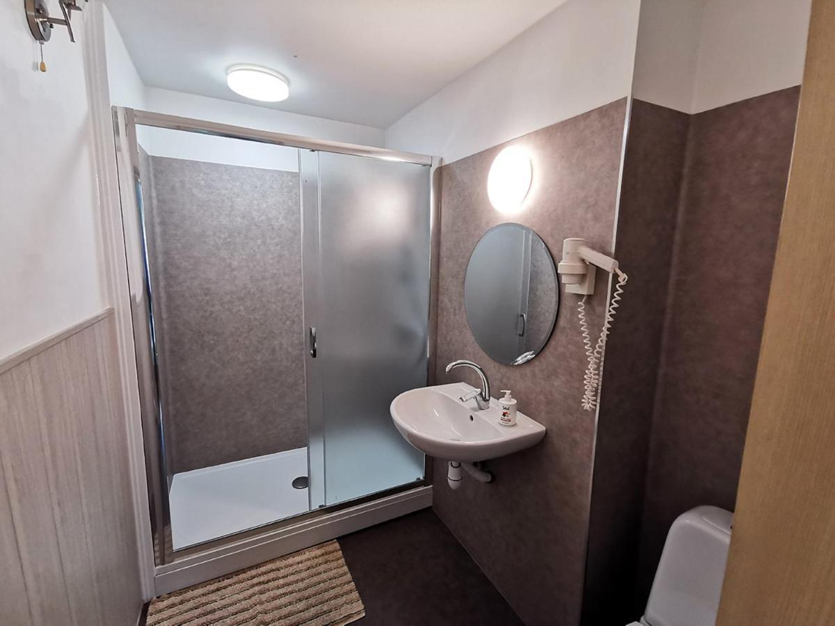 Viesu Maja Spridisi Hotel Tērvete Kültér fotó