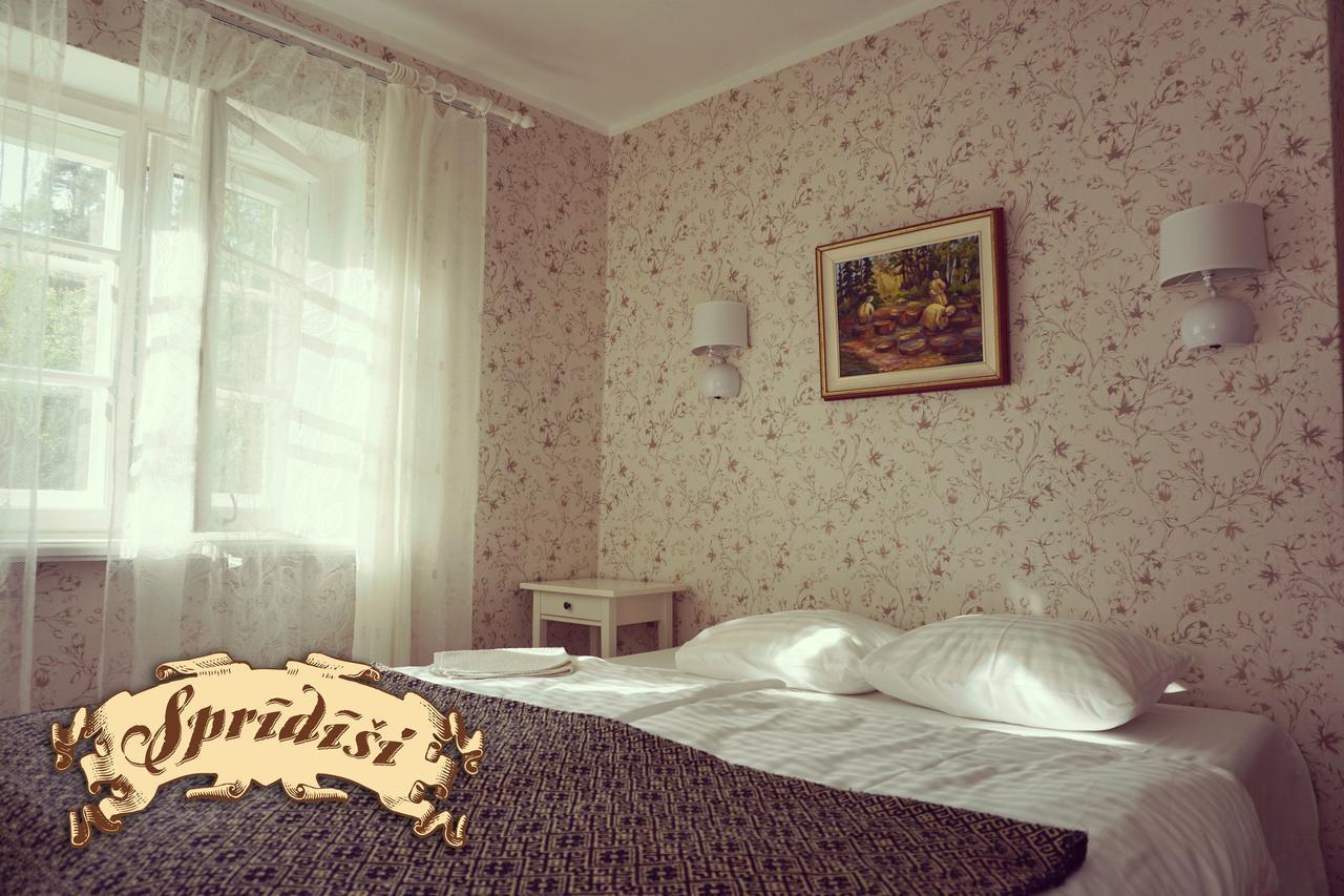 Viesu Maja Spridisi Hotel Tērvete Kültér fotó