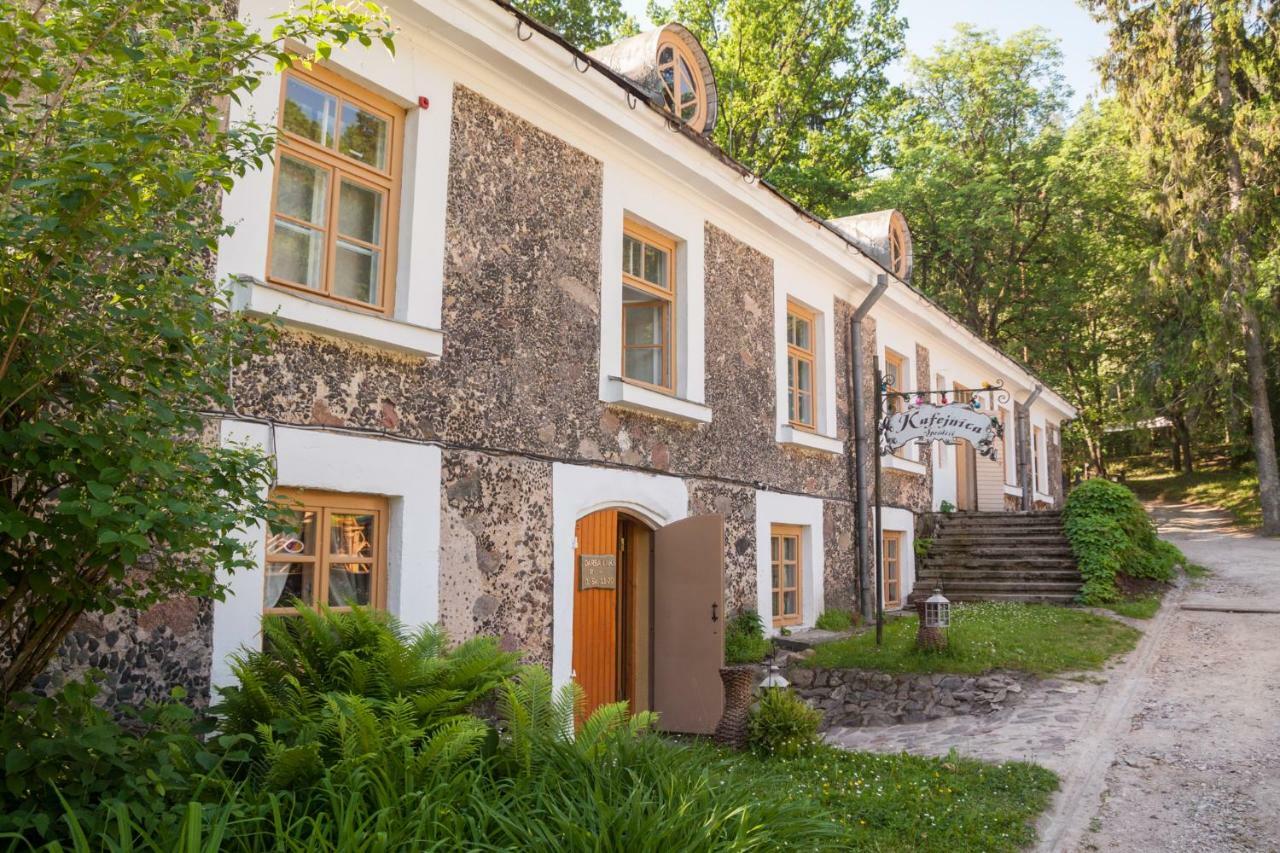Viesu Maja Spridisi Hotel Tērvete Kültér fotó